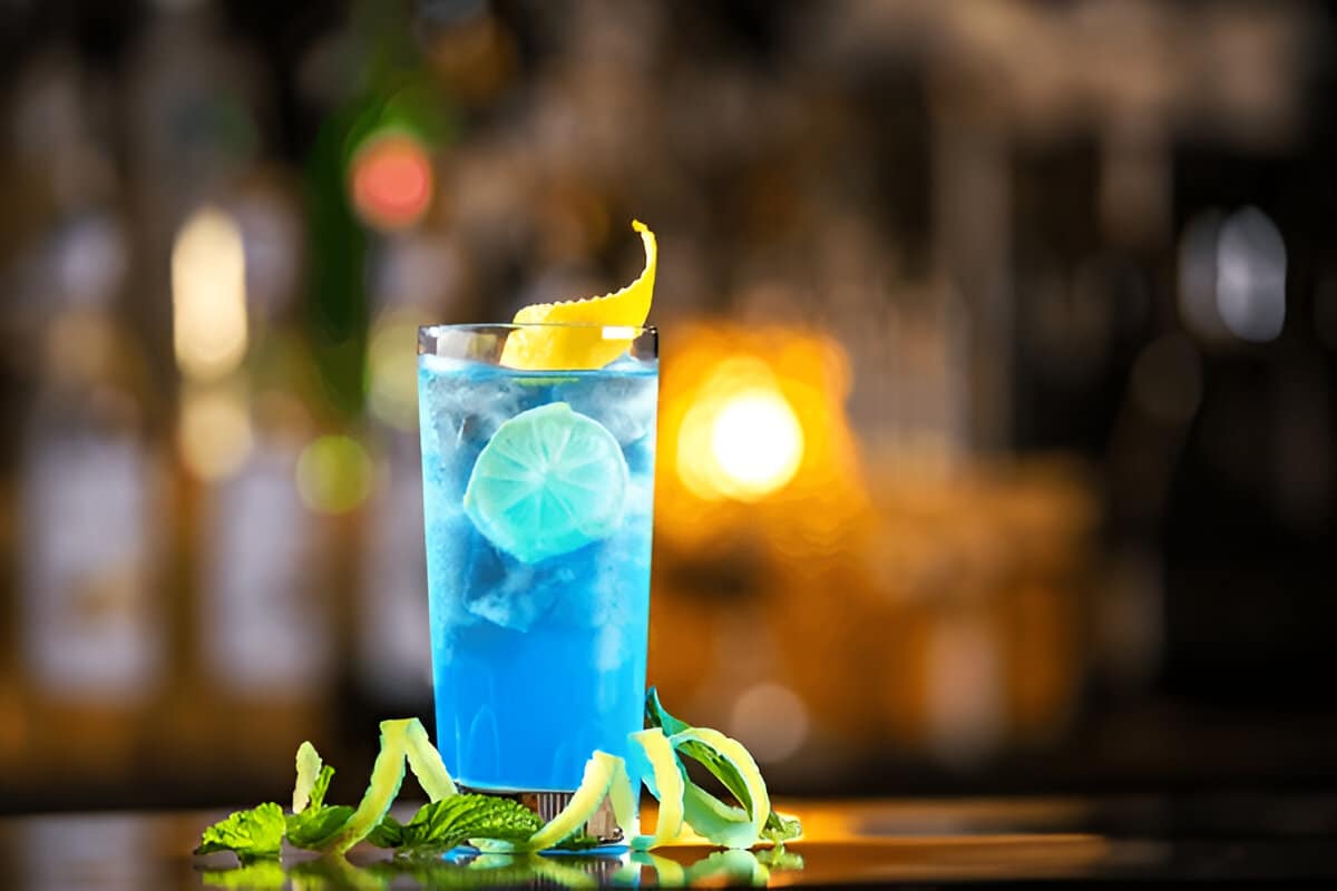 cocktail blue ocean syrup